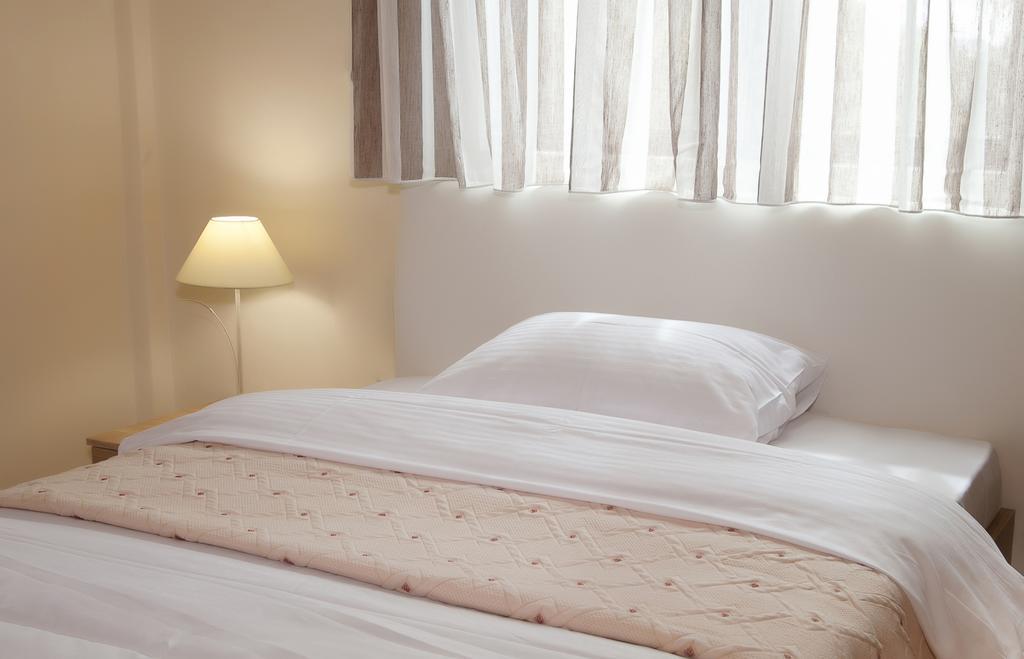 Petra Thea Apartment カラマタ エクステリア 写真