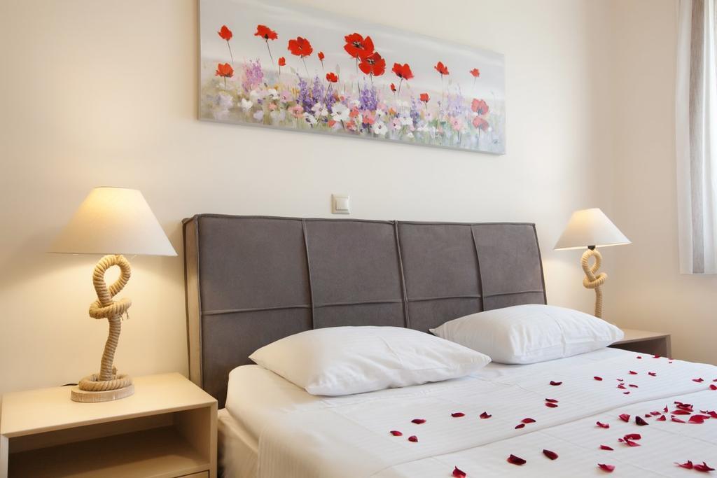 Petra Thea Apartment カラマタ エクステリア 写真