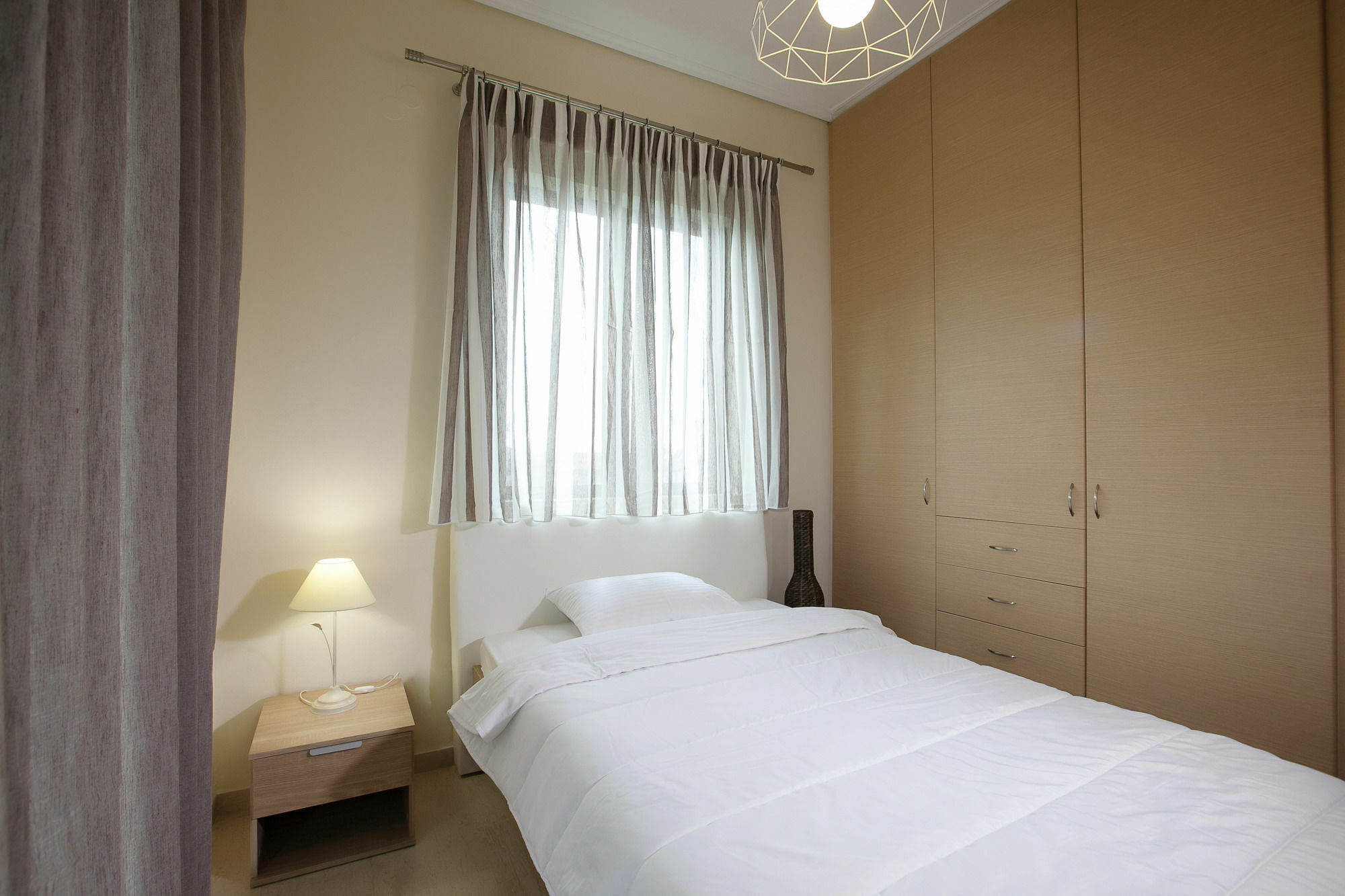 Petra Thea Apartment カラマタ エクステリア 写真